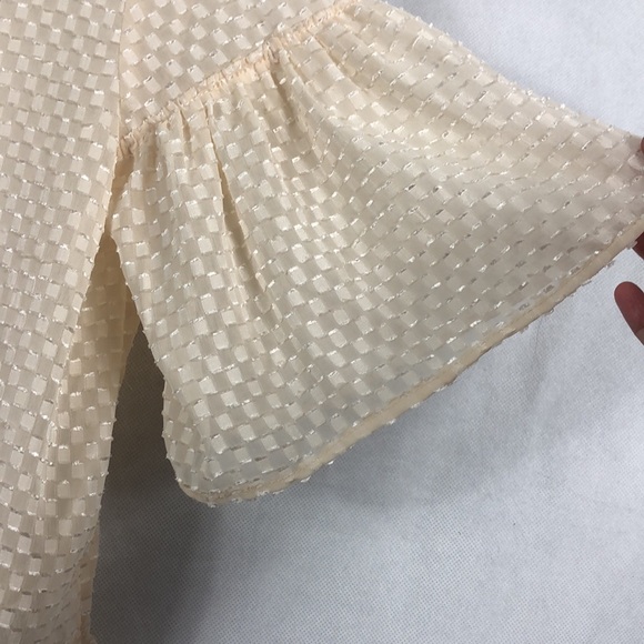 H.M. - Picture 3 of 9